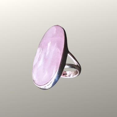 Kuntsiit hõbesõrmus (1).png