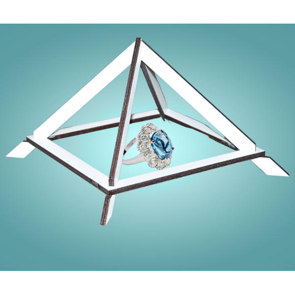 Püramiid rohekas-sinisel taustal (2).png