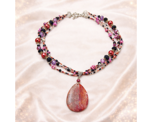 Crackle Ahhaat kaelakee