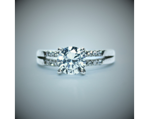 Tsirkoon sõrmus Hõbe 925; 3,5g